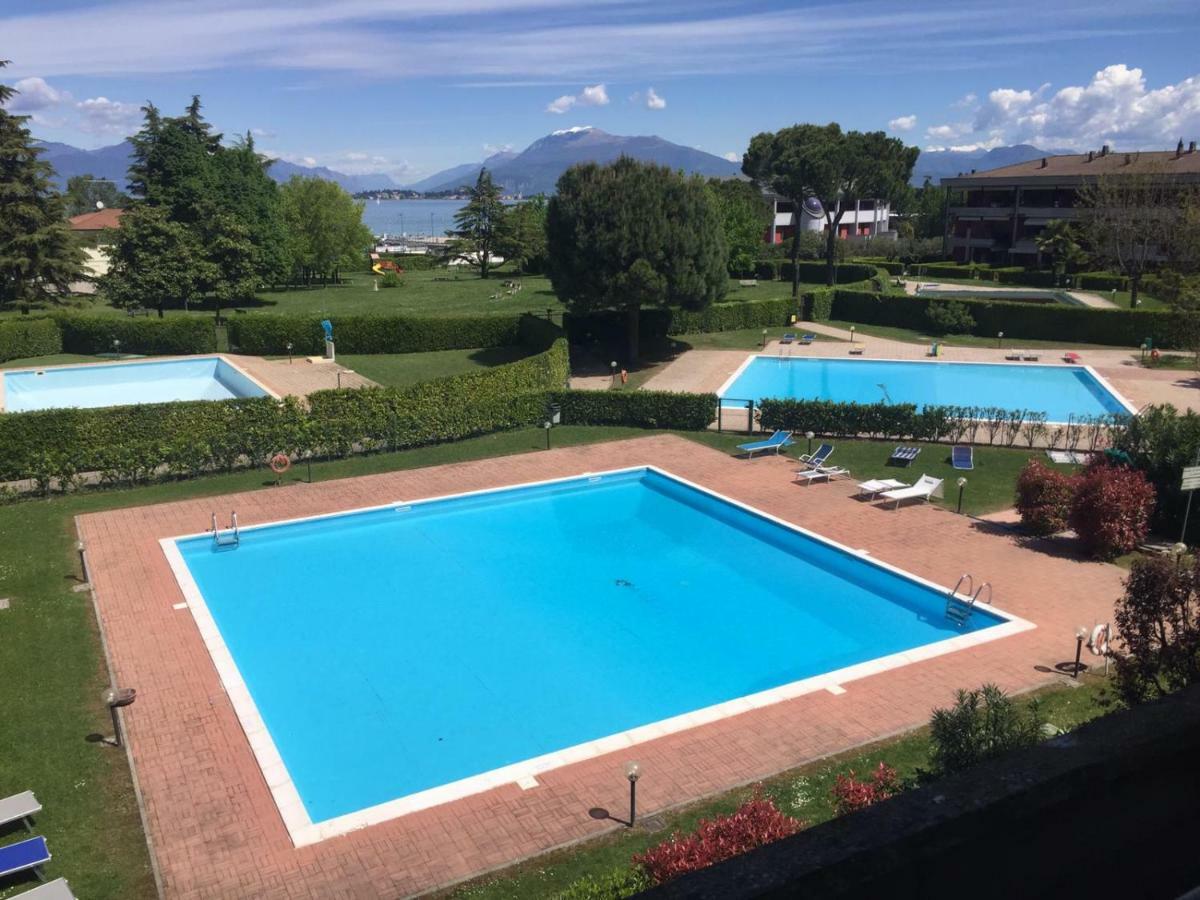 Appartement Casa Palazzo à Desenzano del Garda Extérieur photo