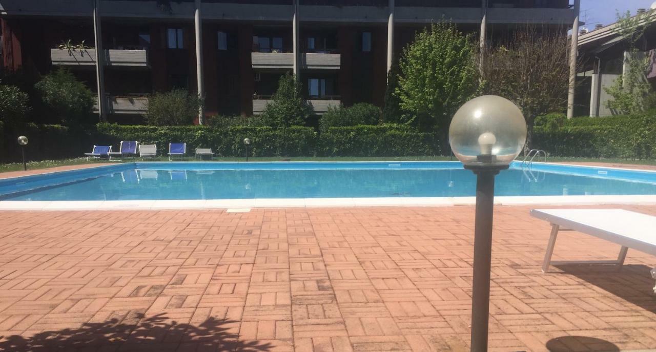 Appartement Casa Palazzo à Desenzano del Garda Extérieur photo